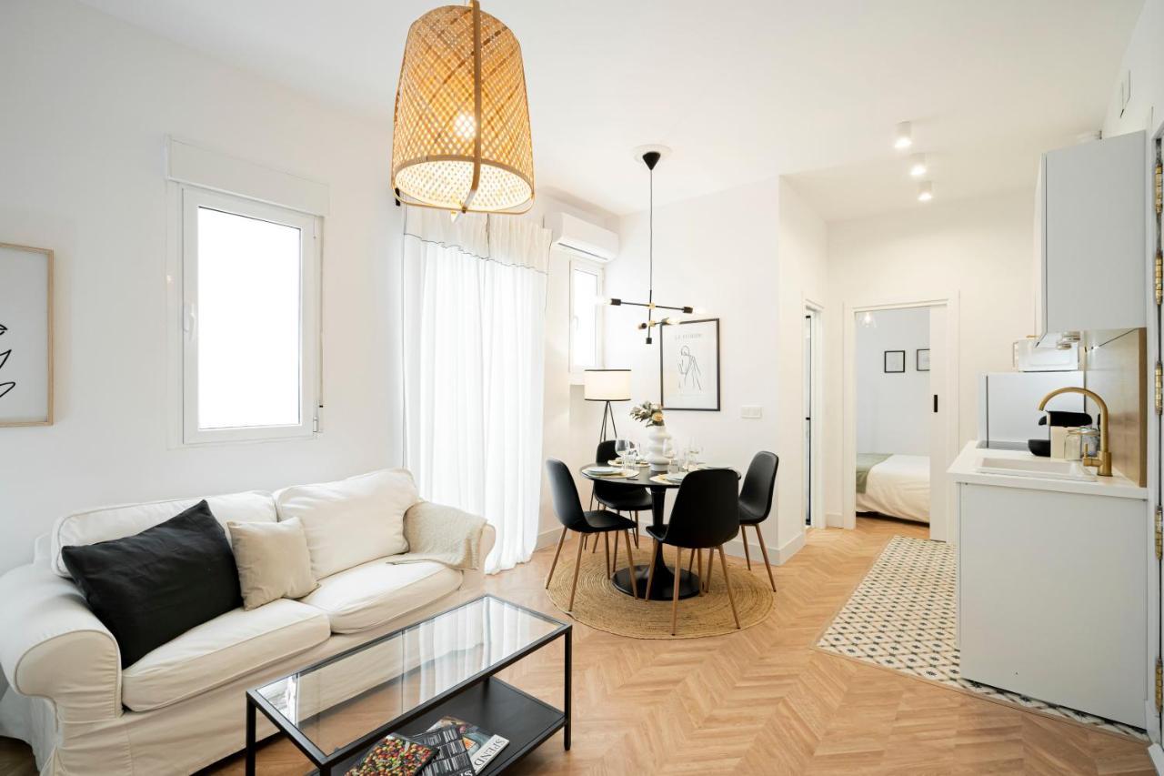 For You Rentals Apartamento Temporal Delicias Madrid Ccr9 外观 照片